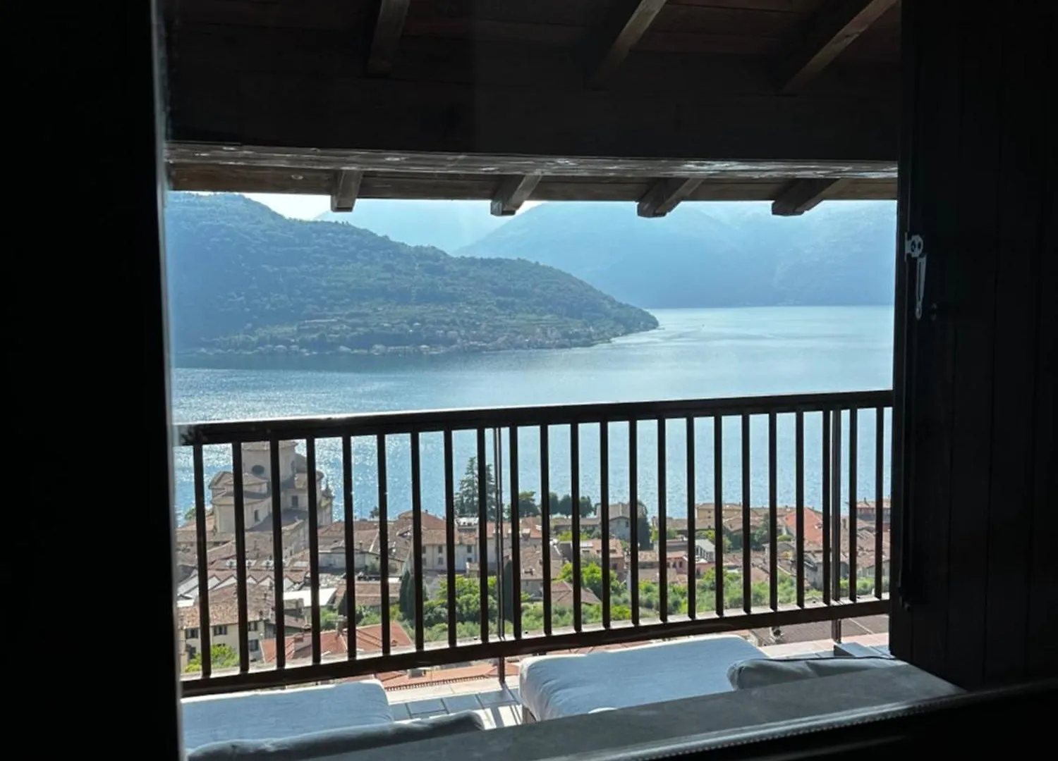 Appartamento Con Vista Lago - Dosso Lakeview Sale Marasino